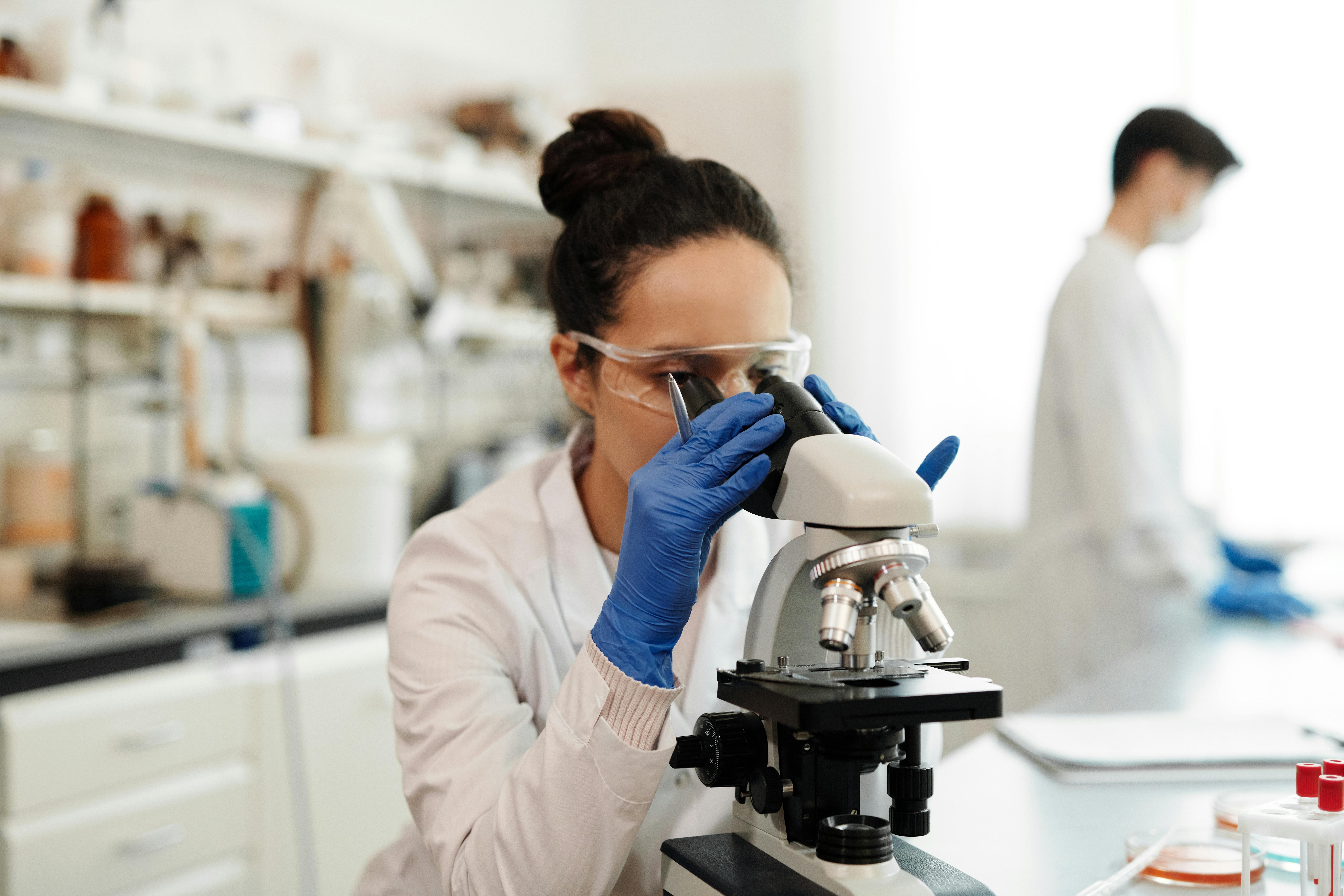 Microbiologia e innovazione: Roma guida la transizione ecologica